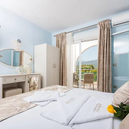 Stratos Deluxe Apartments Skala Potamia  Extérieur photo